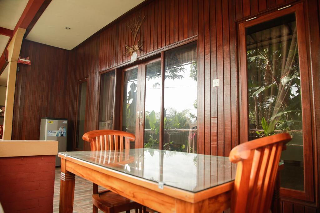 Canang Sari House Ubud Buitenkant foto