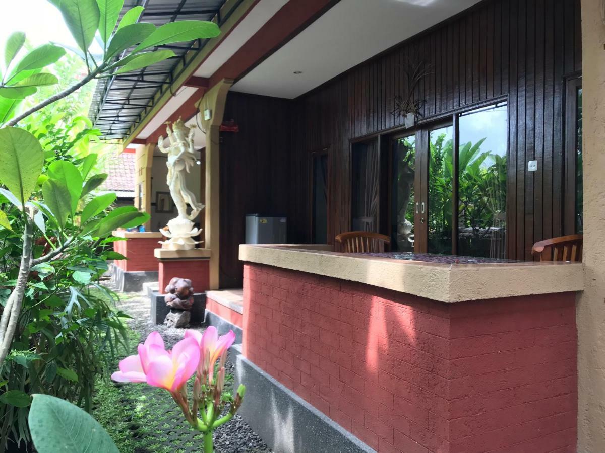 Canang Sari House Ubud Buitenkant foto